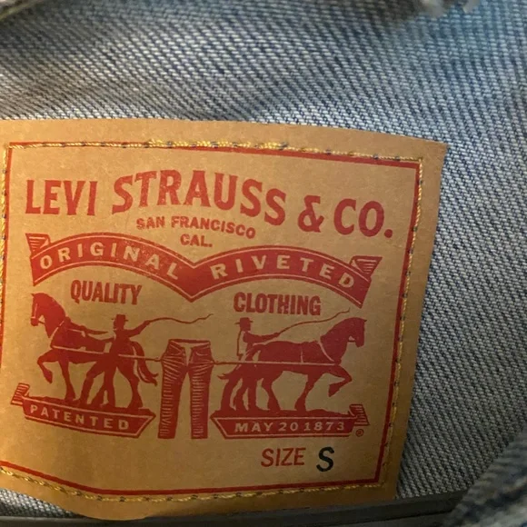Levi’s original trucker jacket (new w/ tags) - Picture 4 of 4